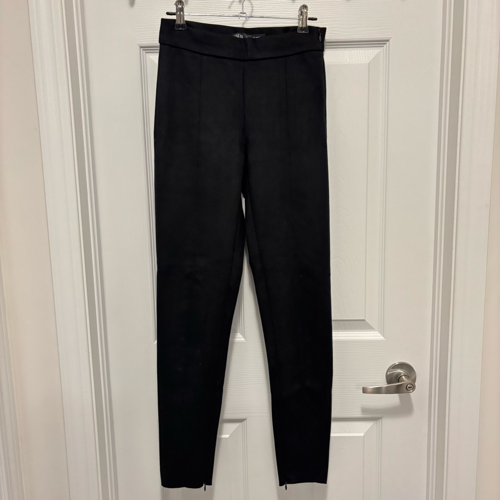 [NWOT] Zara - Faux Suede Leggings